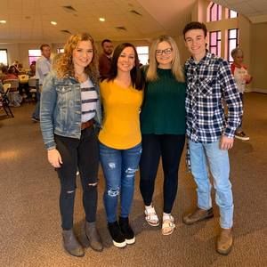 Meet your Posher, Shelly